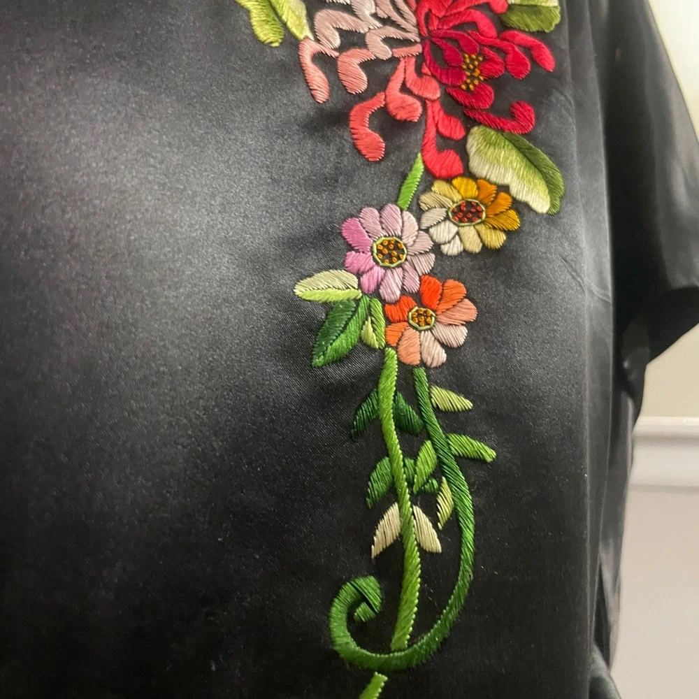 Vintage Golden Dragon Black Silk Embroidered Kimono Robe Floral Chinese - Picture 8 of 16